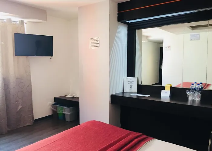 Hotel California 3*