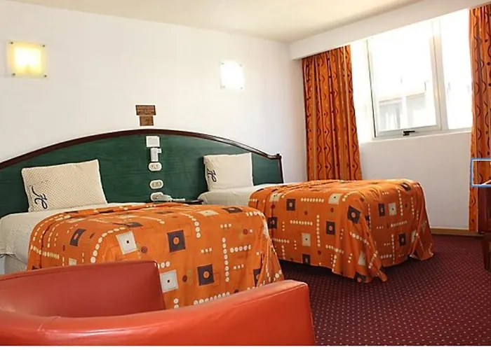California Hotel 3*